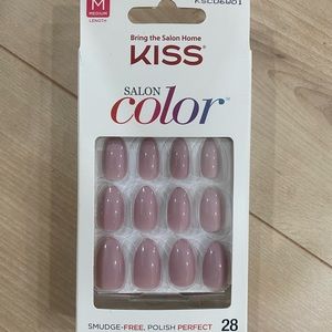 Kiss press on nails
